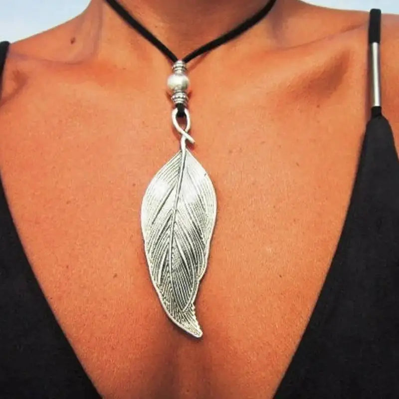 Bohemian Feather & Leaf Pendant Necklace